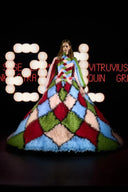 Alessandro-Michele-s-Debut-at-Valentino-A-Theatrical-Spectacle Allure Absolue