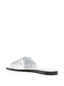 Sandalias tipo slide Alexander McQueen con logotipo en relieve