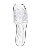 Sandalias tipo slide Alexander McQueen con logotipo en relieve