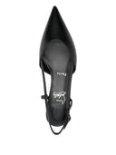 Christian Louboutin con tacón negro