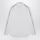 Camisa blanca Falabella de Stella McCartney con cadenas